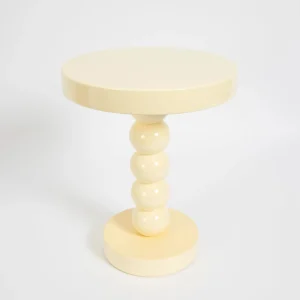 Beaded Lacquered Side Table Off White | GigiandTom Hot