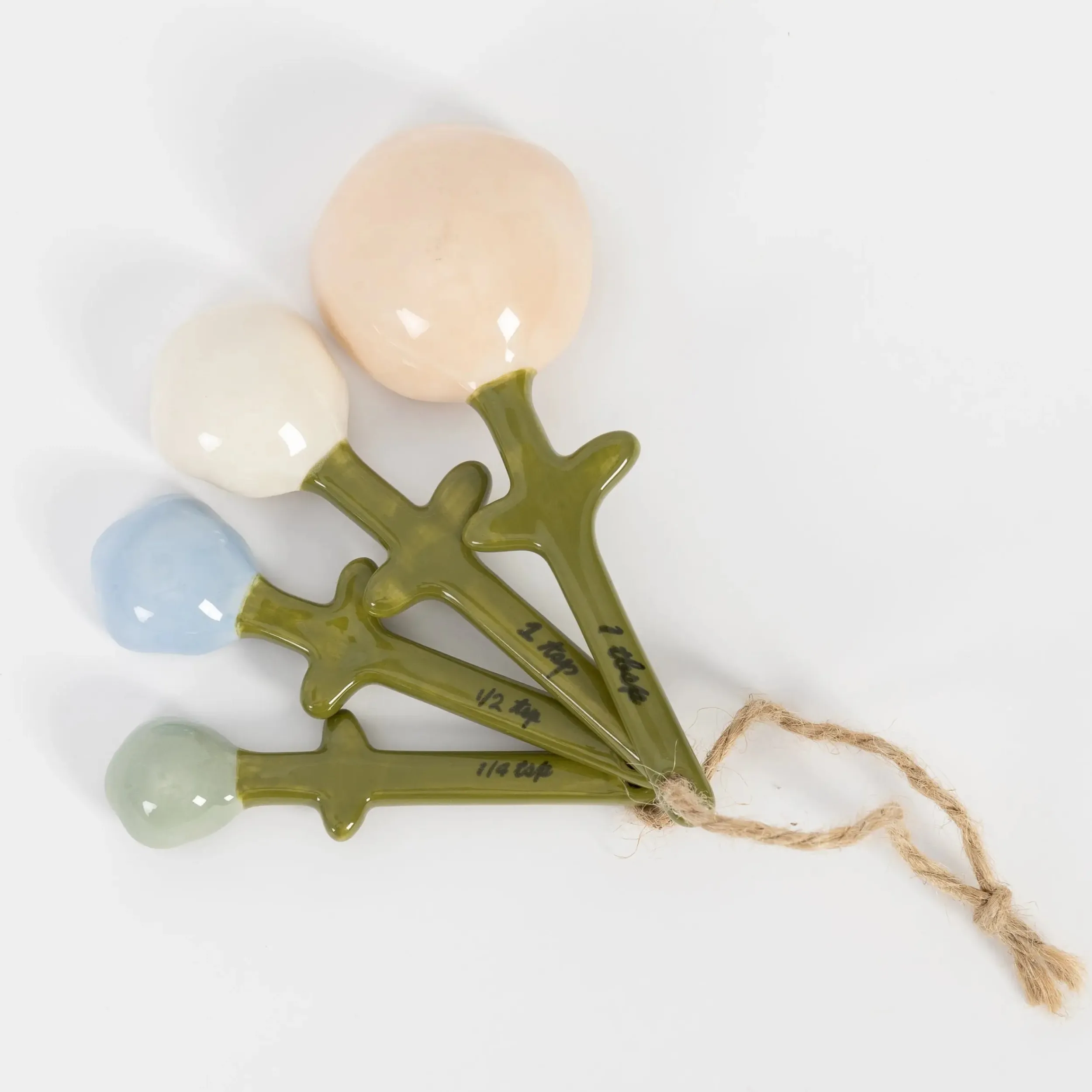 Fleur Ceramic Measuring Spoons | GigiandTom Flash Sale
