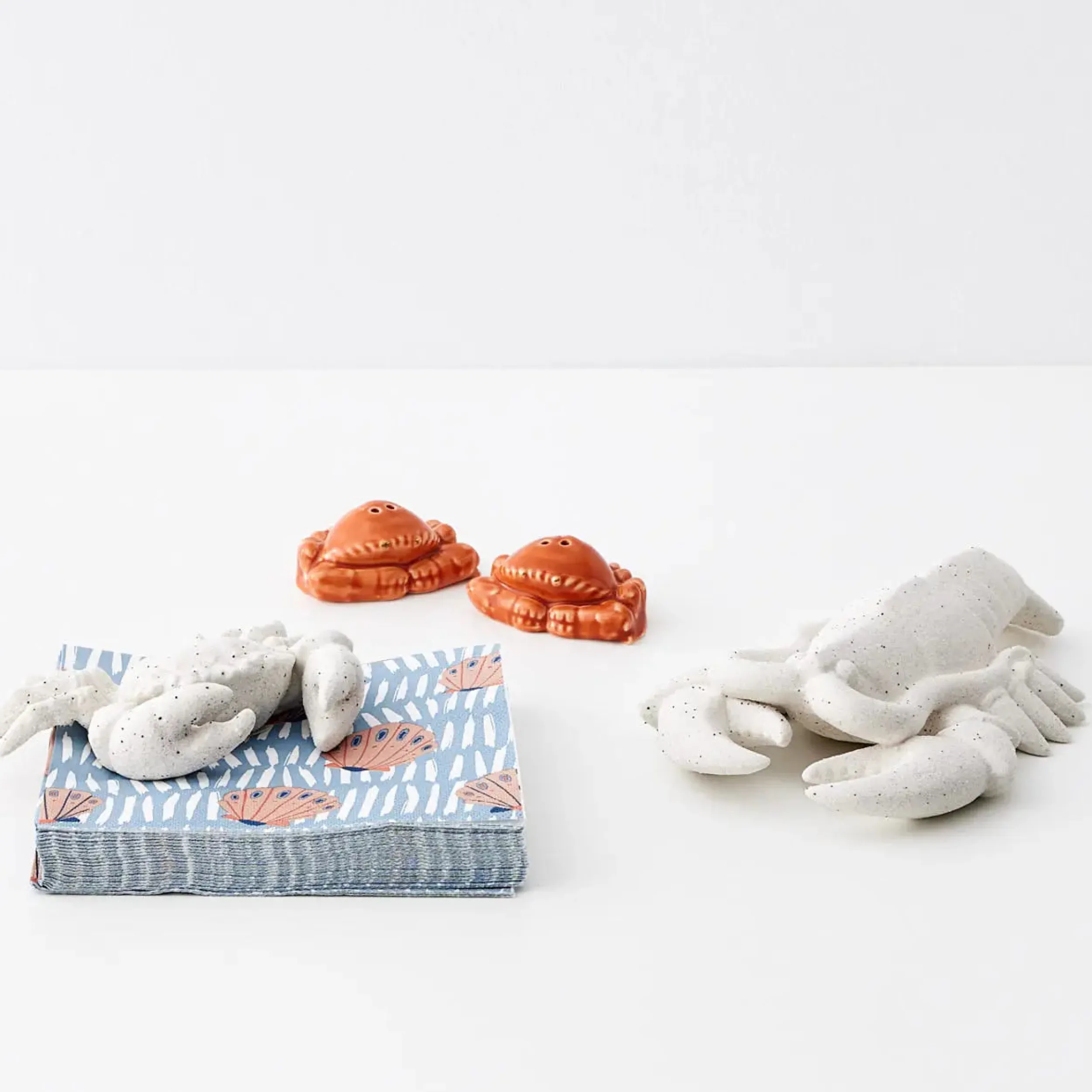 Lulu Lobster Ceramic Sculpture White | GigiandTom Outlet