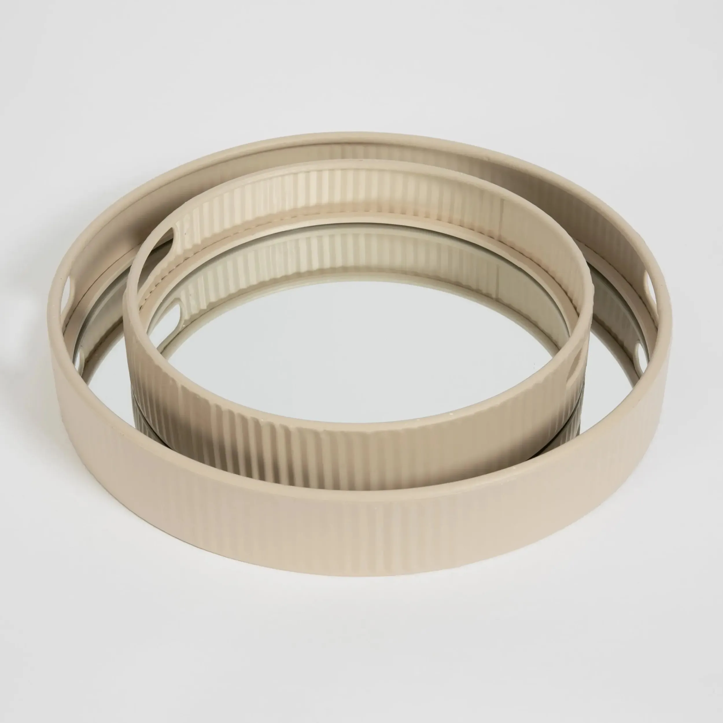 Parapet Mirrored Metal Serving Tray Set of 2 Grey | GigiandTom Clearance