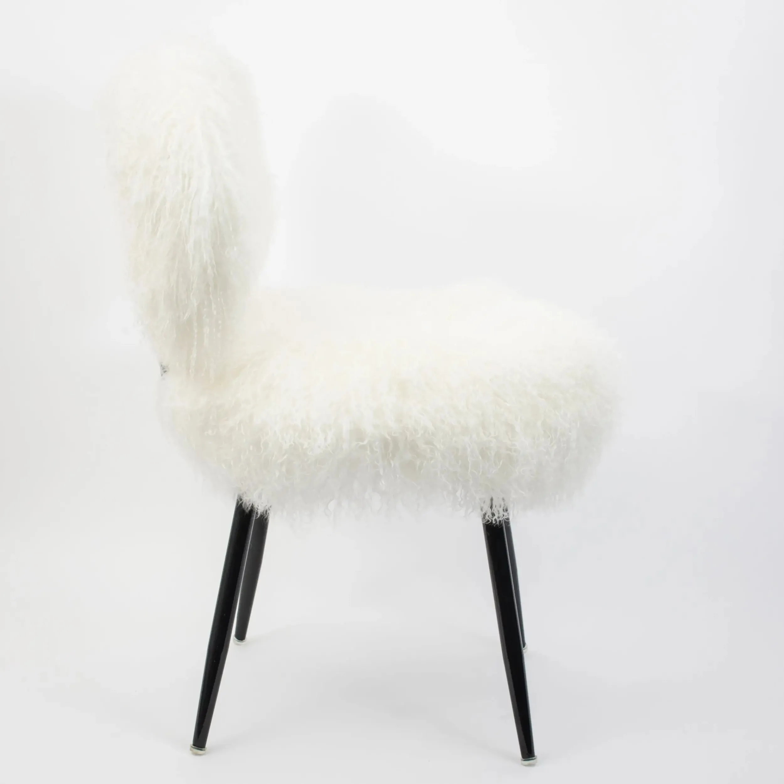 Shag Mohair Accent Chair Off White | GigiandTom Clearance